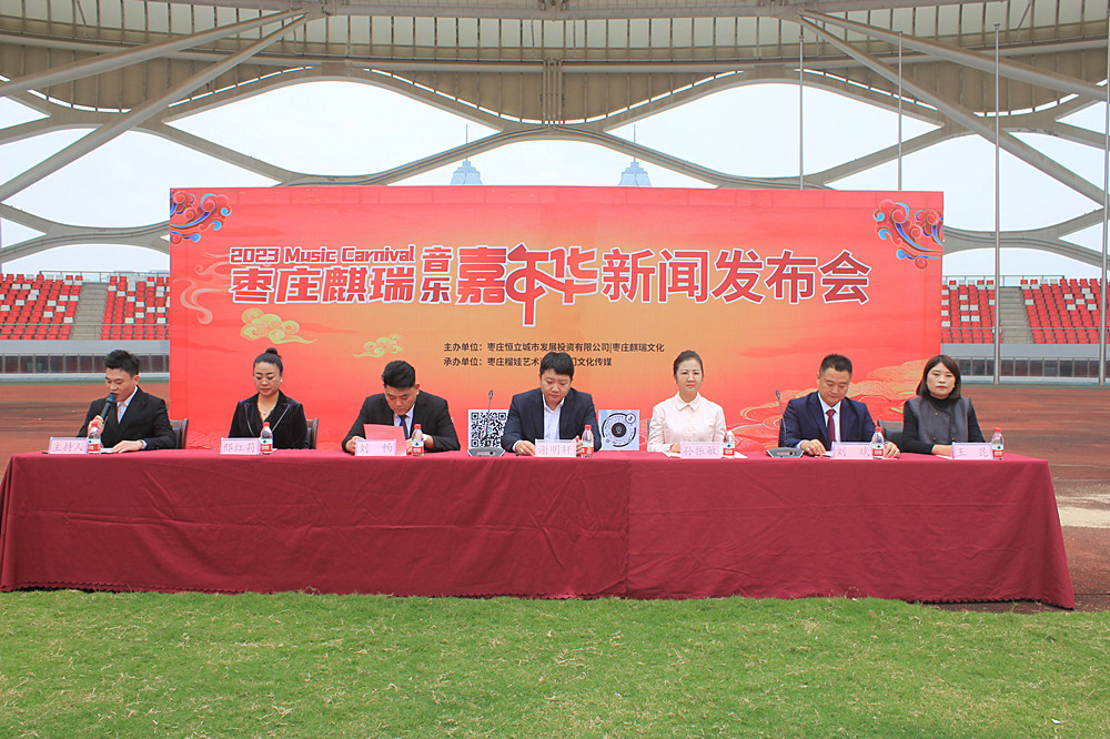 ���l(f��)�������_��11��4�� ���f��ӭ���������������Aʢ���ݳ���